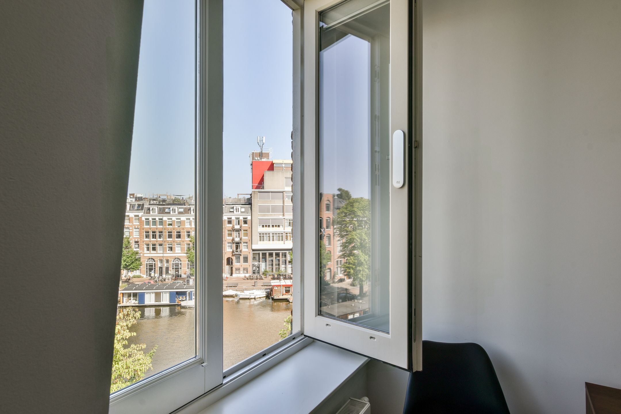 Foto 15 van Da Costakade 25-4