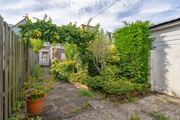 Foto 28 van De Clercqstraat 137