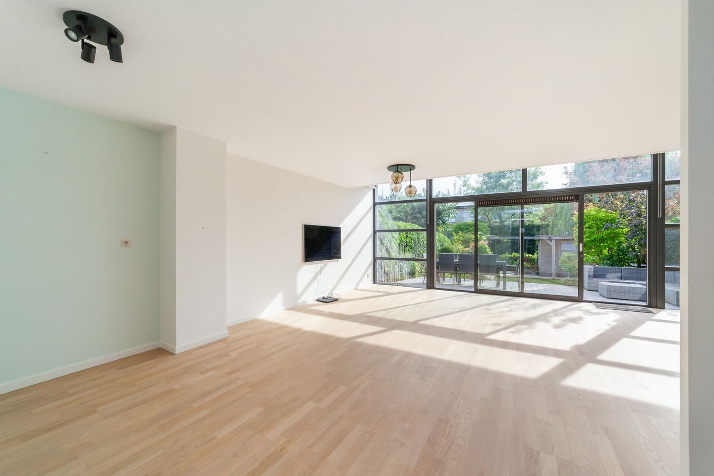 Photo 5 of Willem Hioolenstraat 41