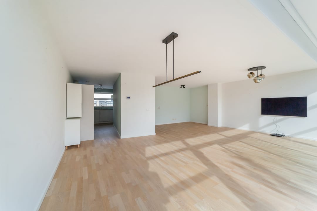 Photo 7 of Willem Hioolenstraat 41