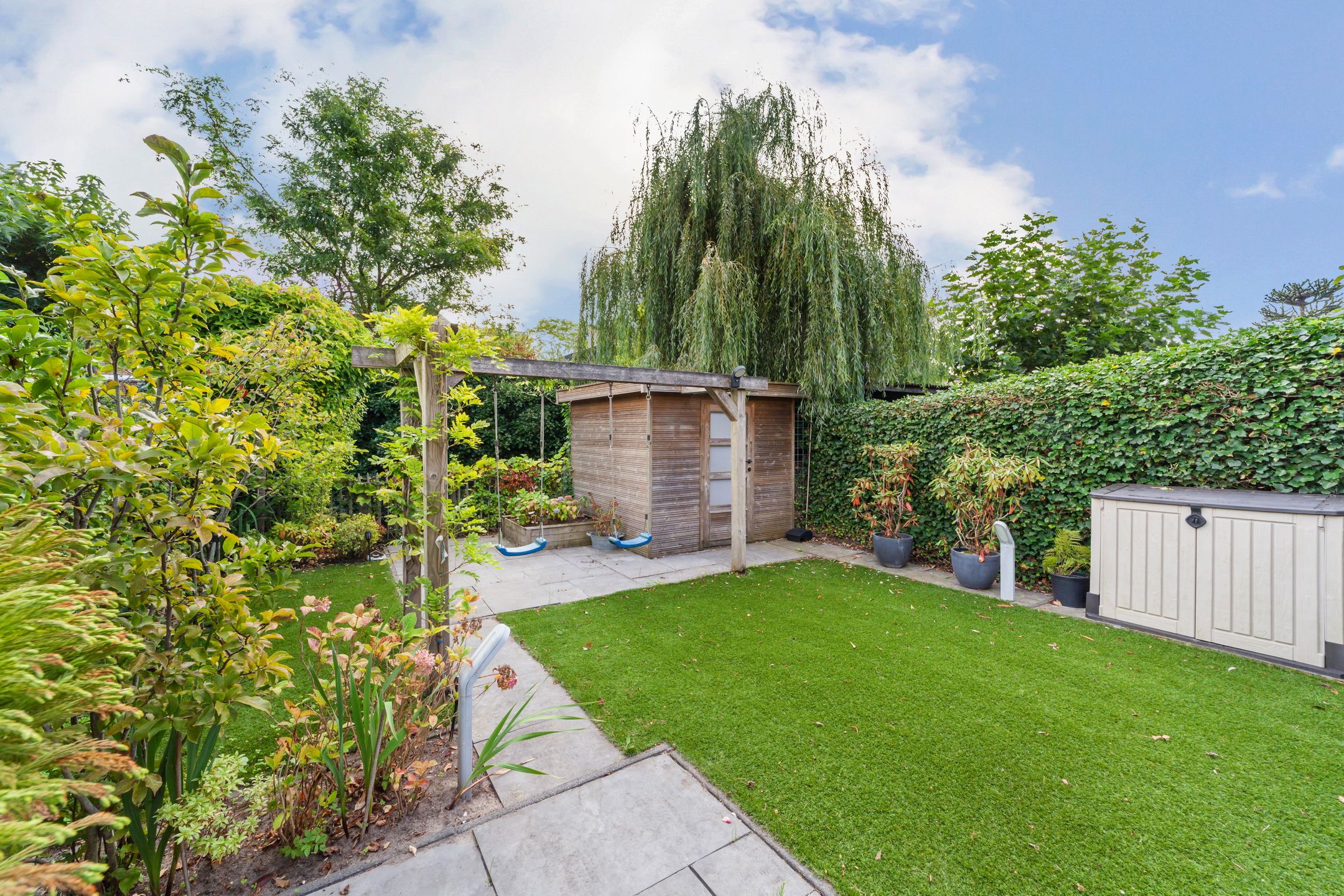 Photo 12 of Willem Hioolenstraat 41