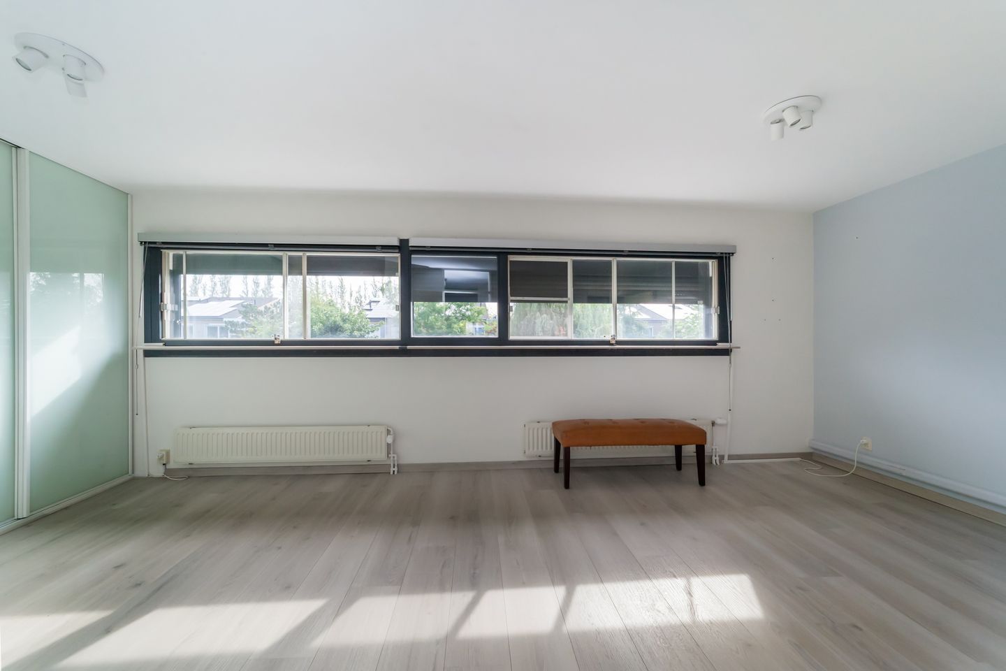 Photo 19 of Willem Hioolenstraat 41