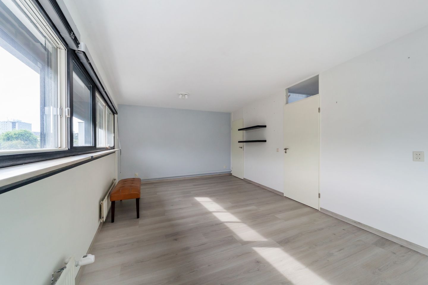 Photo 20 of Willem Hioolenstraat 41