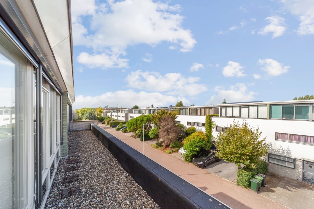 Photo 37 of Willem Hioolenstraat 41