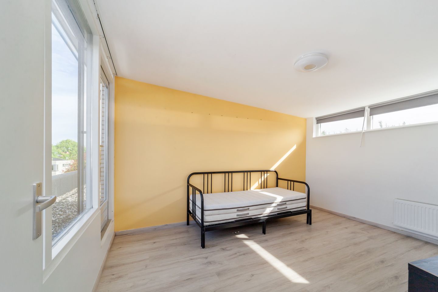 Photo 34 of Willem Hioolenstraat 41