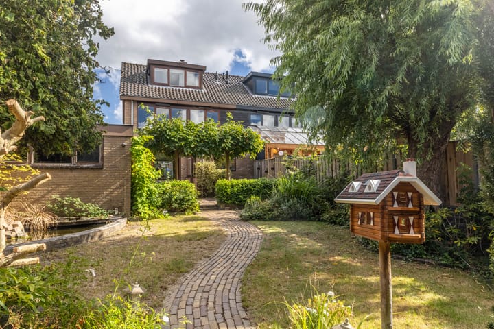 Foto 3 van Rijshornplein 3