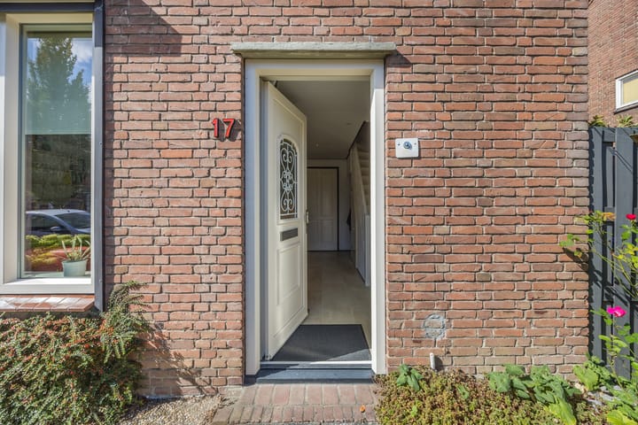 Photo 5 of Irenestraat 17