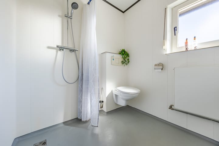 Photo 23 of Irenestraat 17