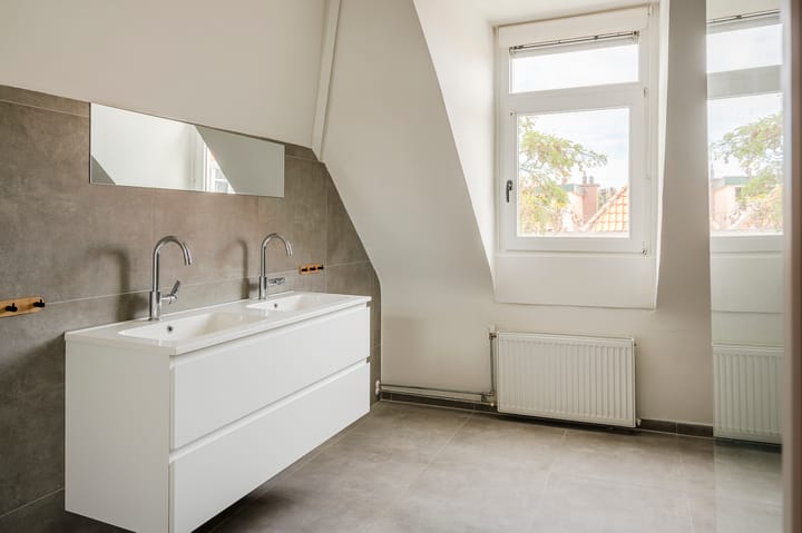 Foto 30 van De Perponcherstraat 71-A