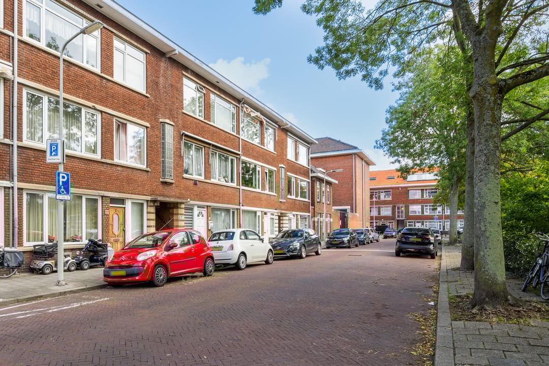 Photo 2 of Janssoniusstraat 17
