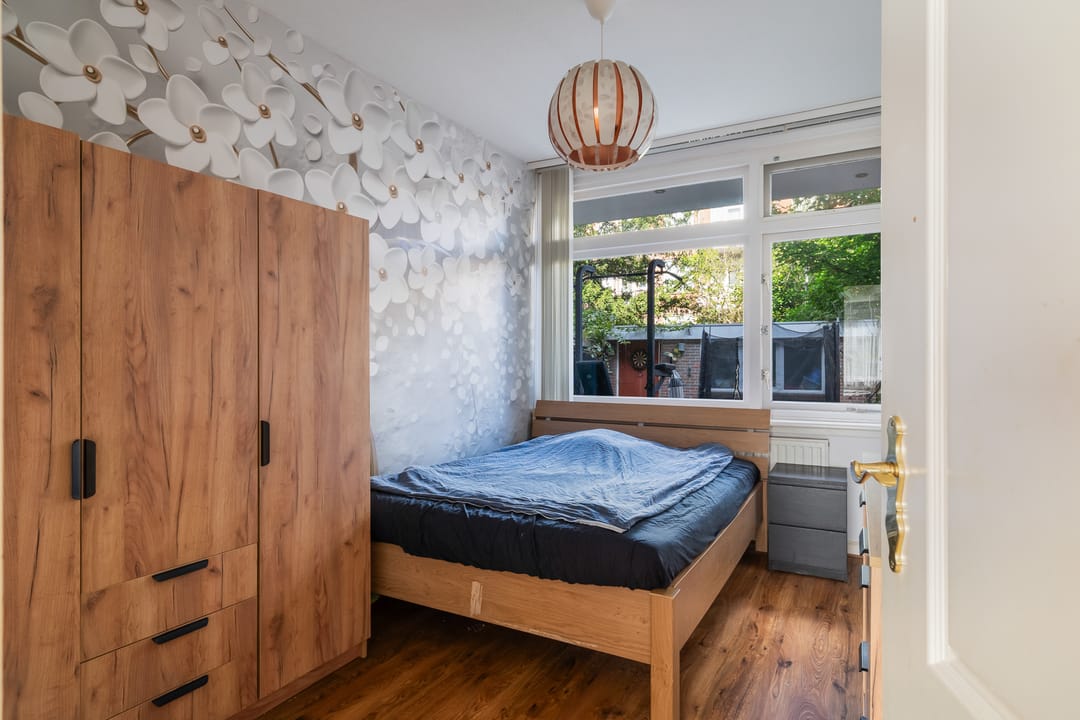 Photo 26 of Janssoniusstraat 17