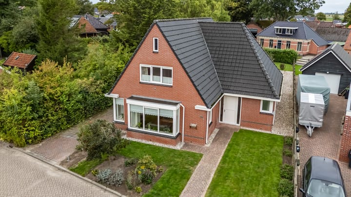 Photo 1 of M.H. Trompstraat 19