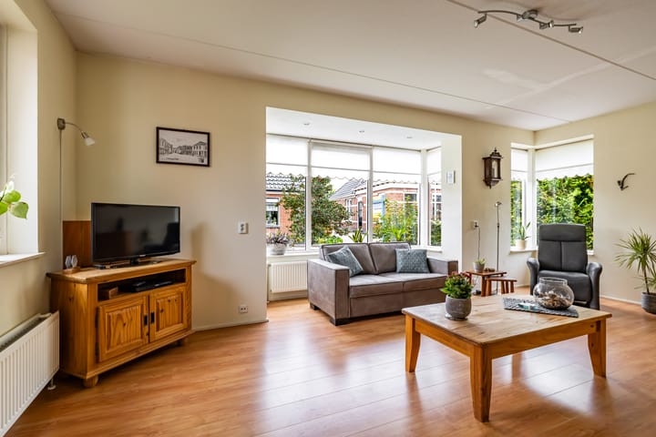 Photo 5 of M.H. Trompstraat 19