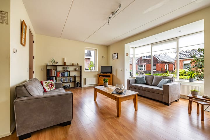 Photo 8 of M.H. Trompstraat 19