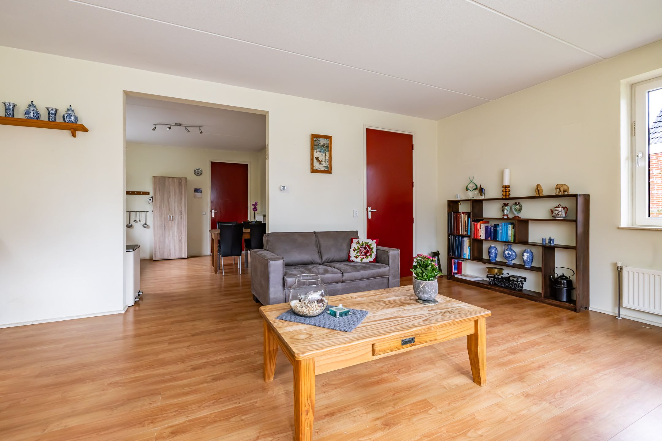 Photo 9 of M.H. Trompstraat 19