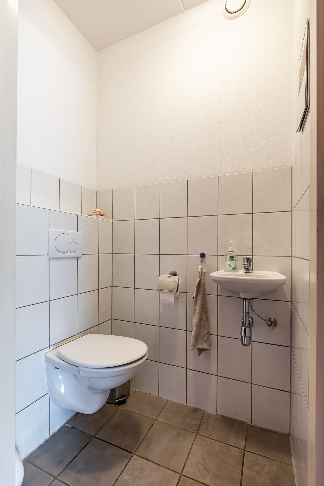 Photo 17 of M.H. Trompstraat 19