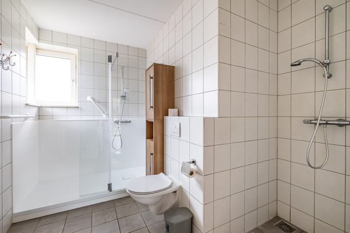 Photo 22 of M.H. Trompstraat 19