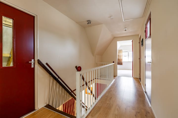 Photo 29 of M.H. Trompstraat 19