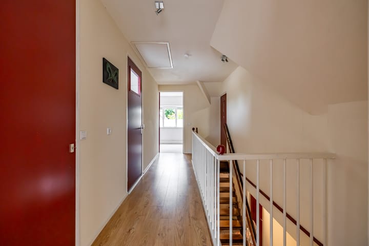 Photo 30 of M.H. Trompstraat 19