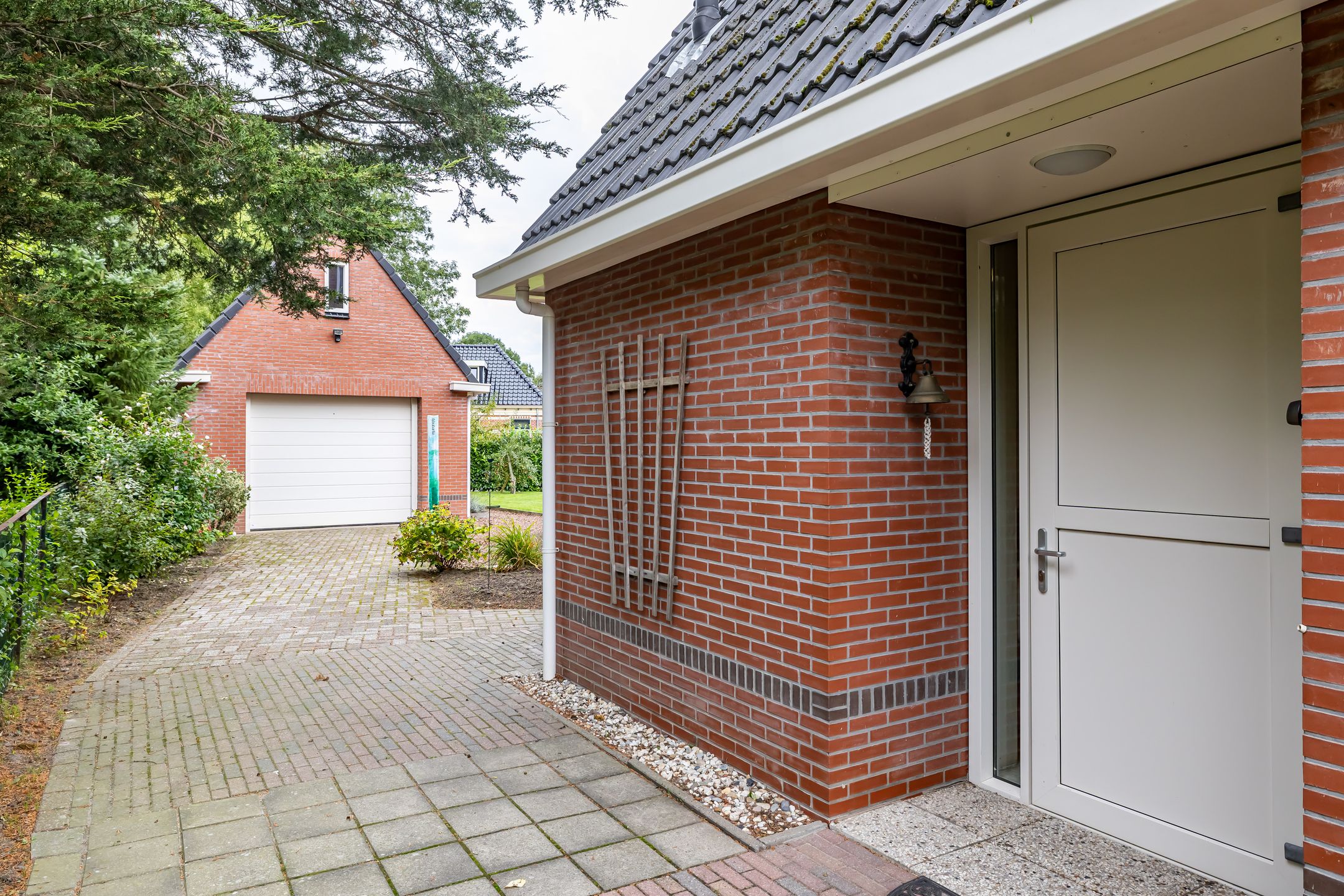 Photo 39 of M.H. Trompstraat 19