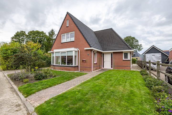 Photo 54 of M.H. Trompstraat 19