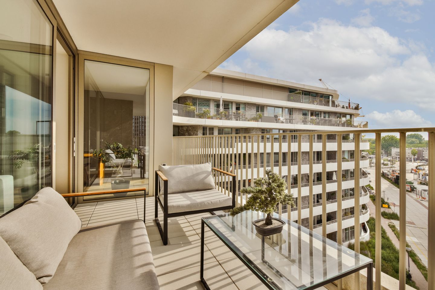 Photo 14 of Céramiquelaan 339