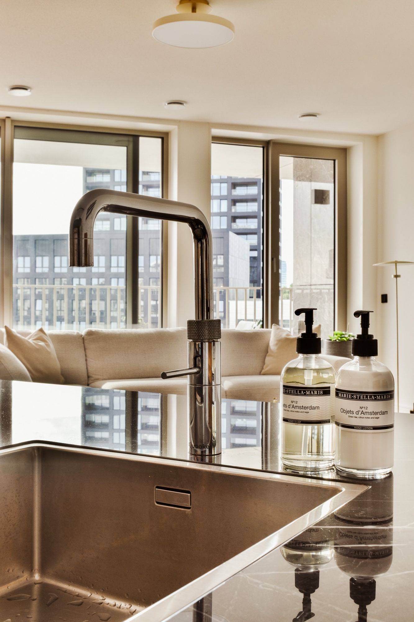 Photo 19 of Céramiquelaan 339