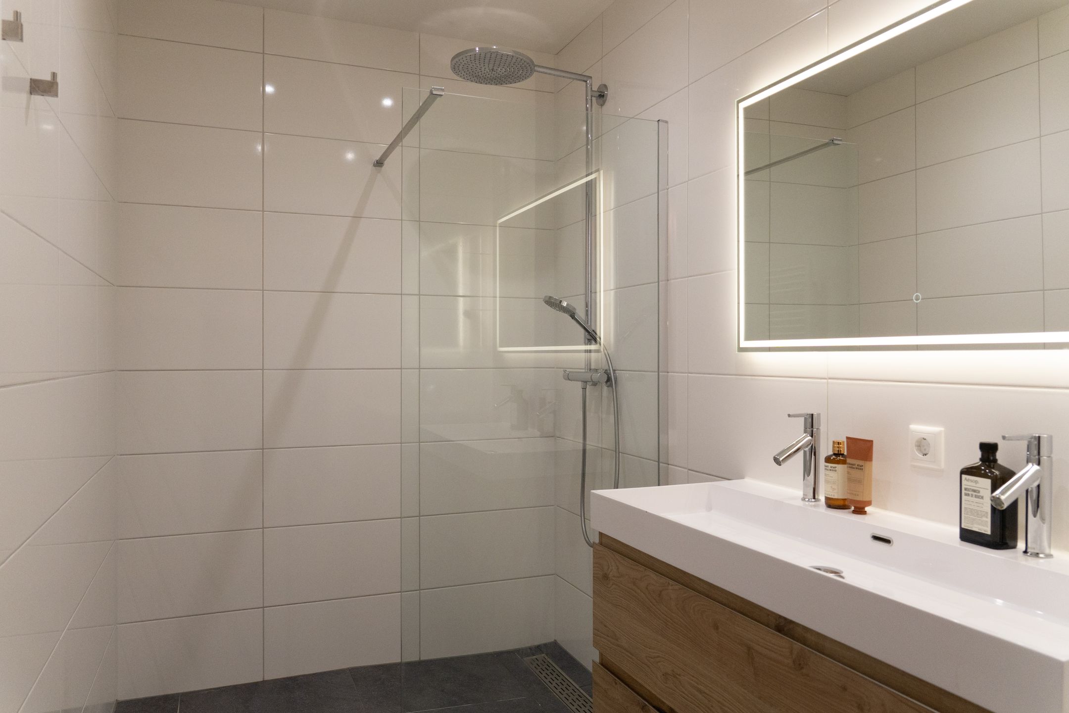 Photo 24 of Céramiquelaan 339