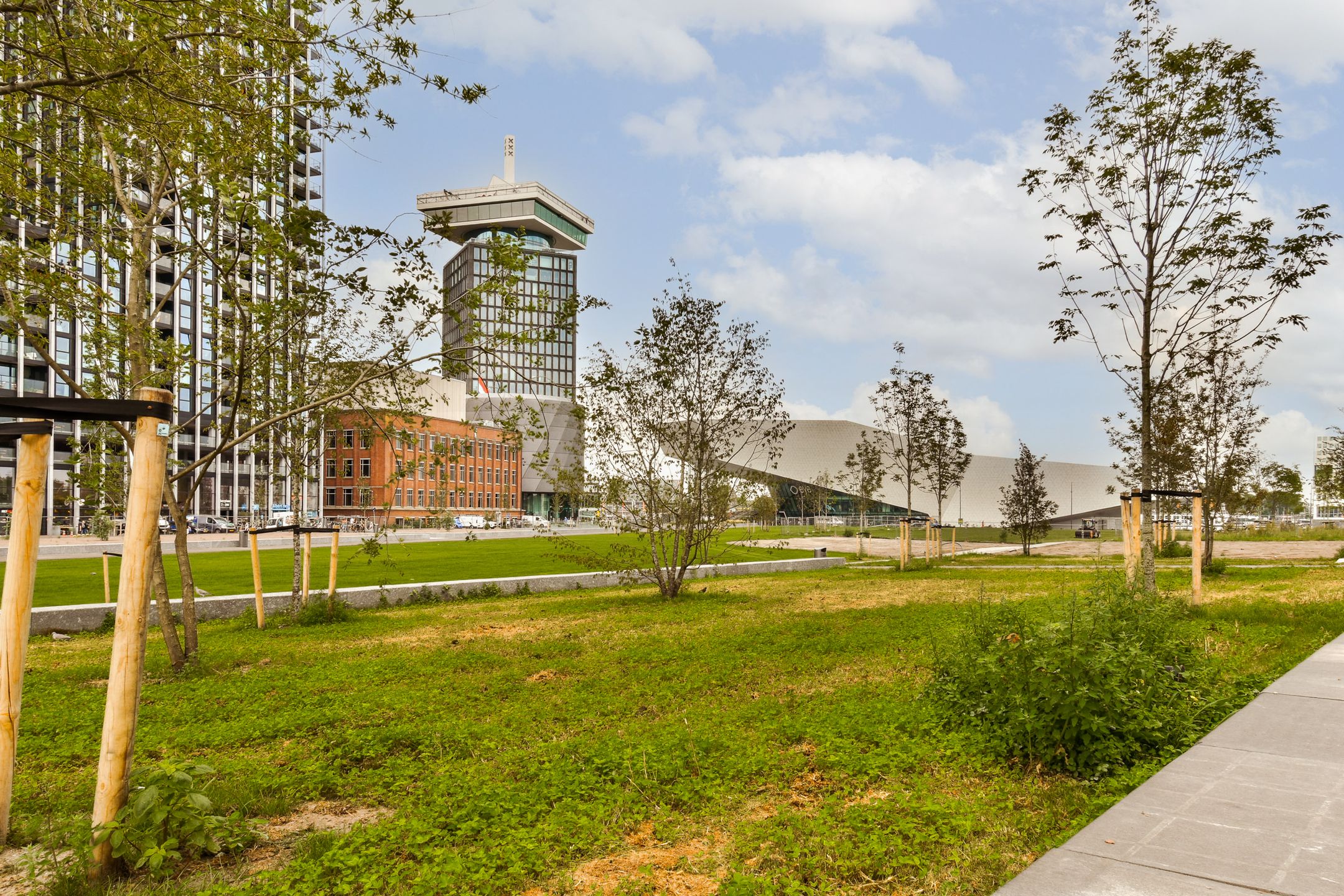 Photo 39 of Céramiquelaan 339