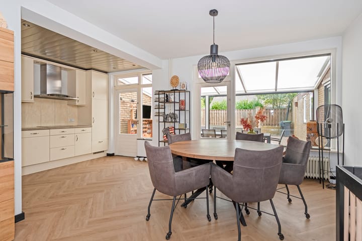 Foto 10 van Velgraafweg 25