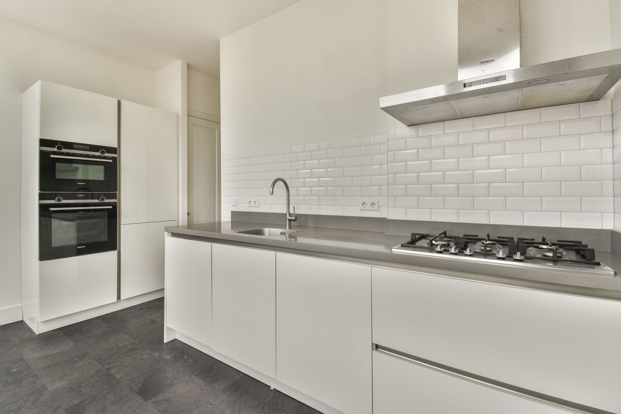 Foto 12 van Van 't Hofflaan 17-1