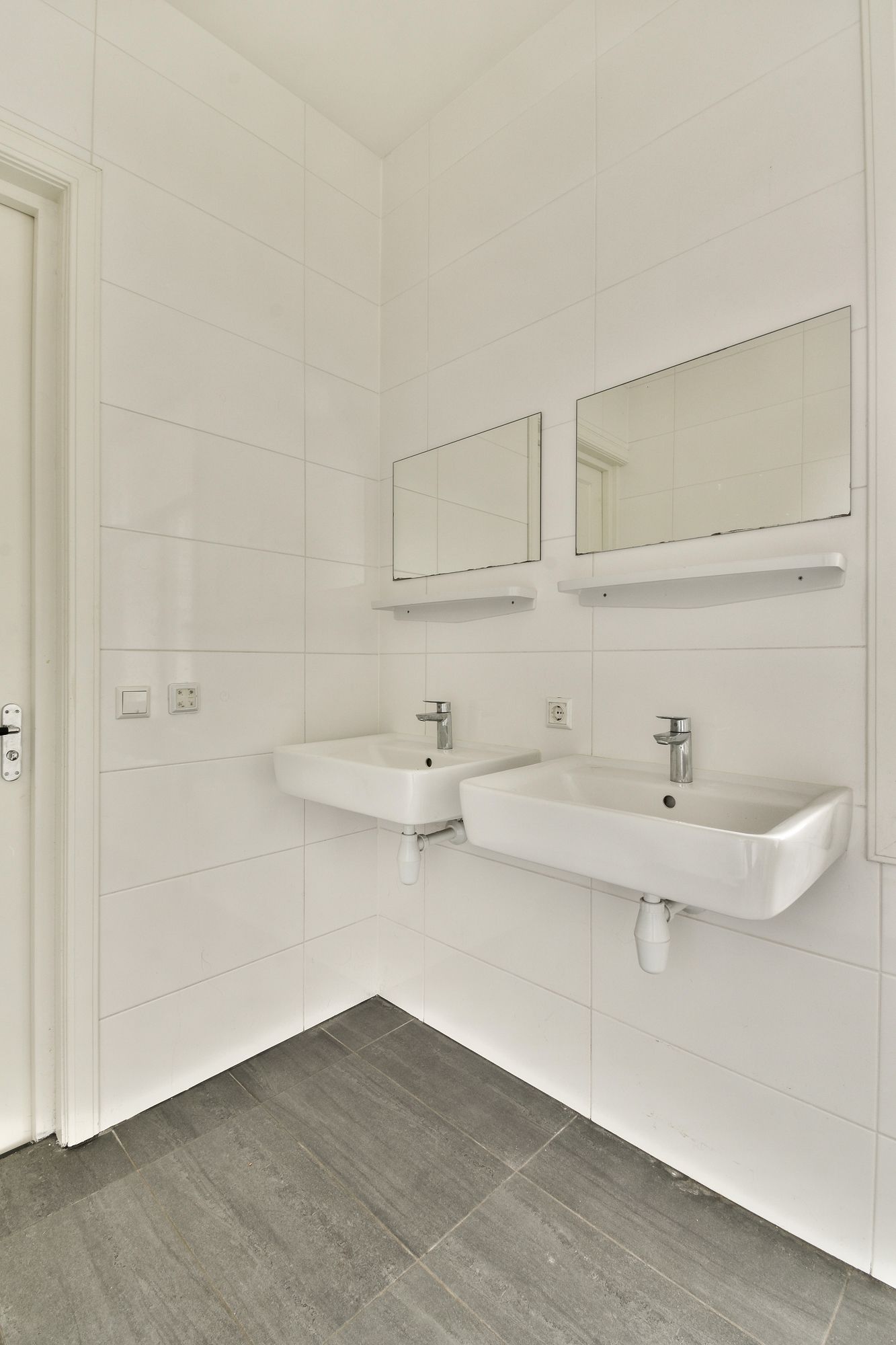 Foto 20 van Van 't Hofflaan 17-1