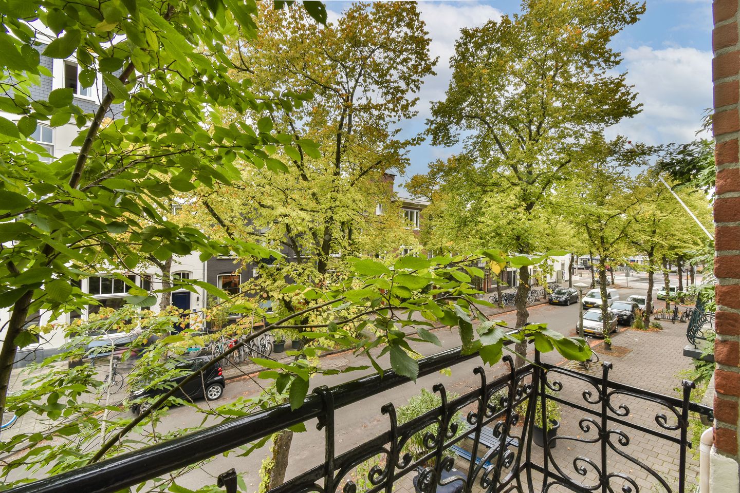 Foto 25 van Van 't Hofflaan 17-1