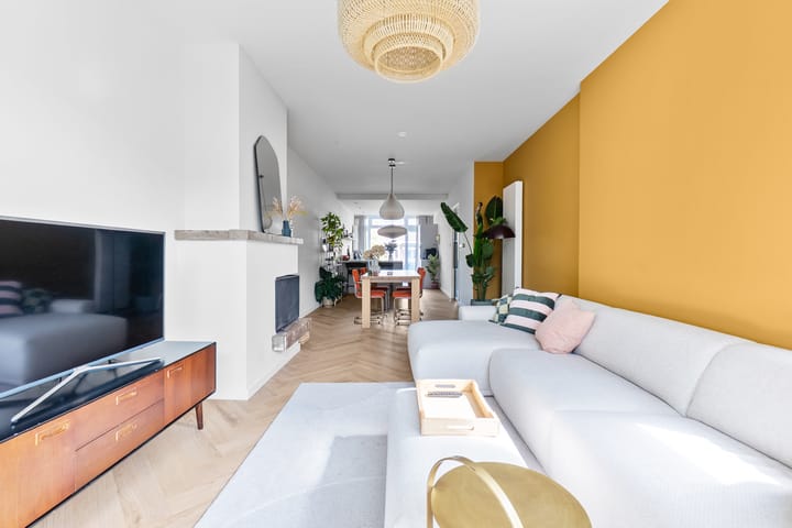 Photo 12 of van Barbansonstraat 48