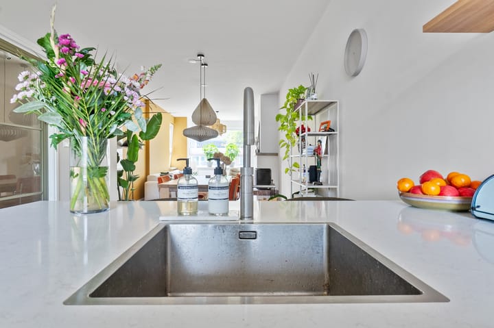 Photo 25 of van Barbansonstraat 48