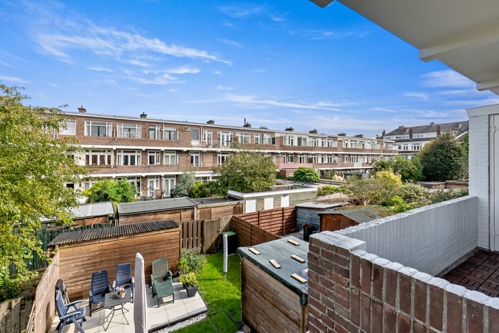 Photo 32 of van Barbansonstraat 48