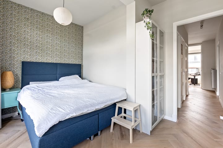 Photo 33 of van Barbansonstraat 48