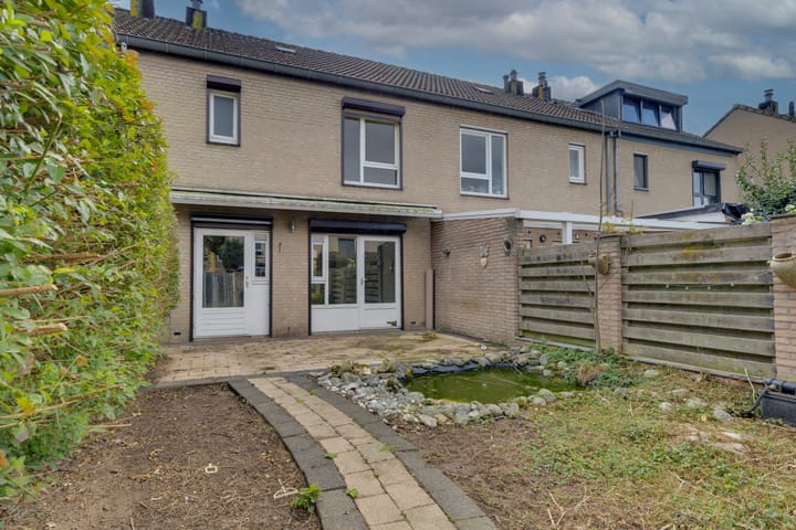 Foto 25 van Wikkeweerd 8