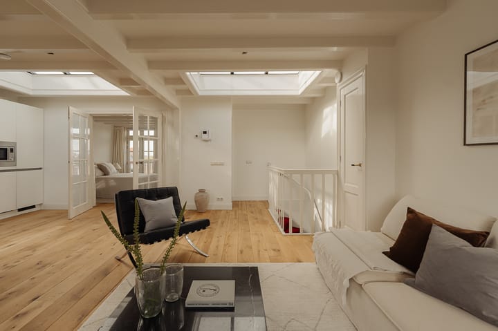 Foto 5 van Haarlemmerplein 21-4