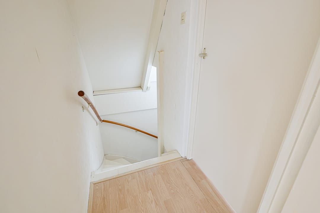 Photo 22 of Schinkelstraat 4