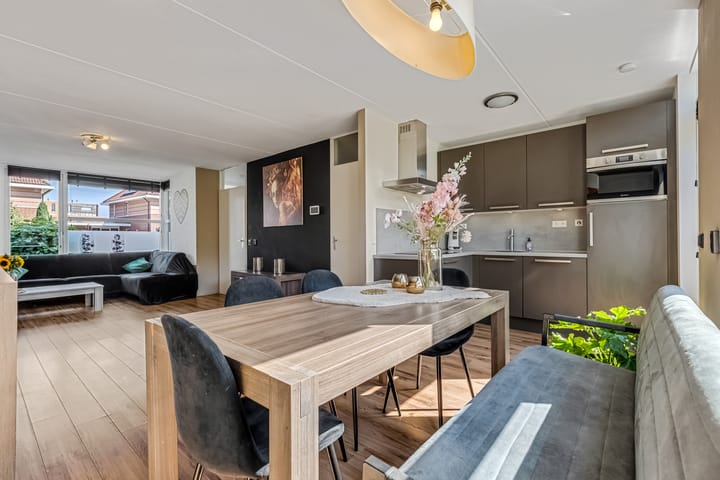 Photo 3 of Duifkruid 37