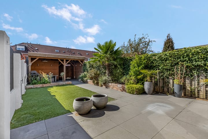 Photo 5 of Duifkruid 37