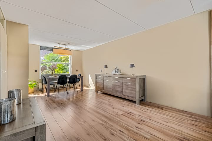 Photo 8 of Duifkruid 37