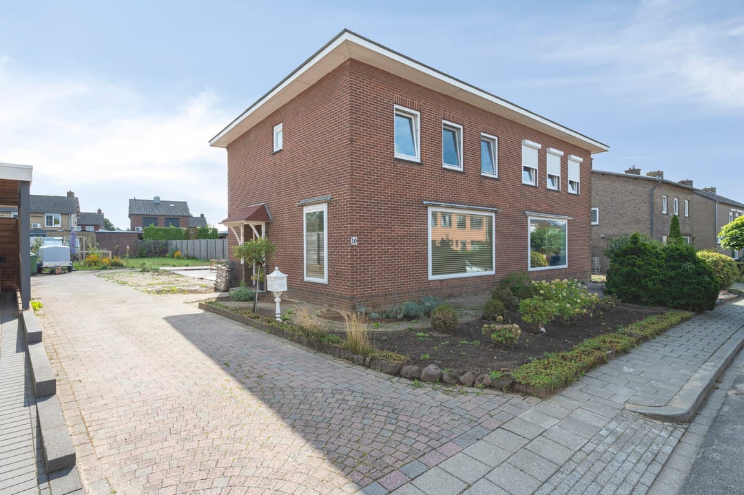 Foto 28 van Luipertstraat 19