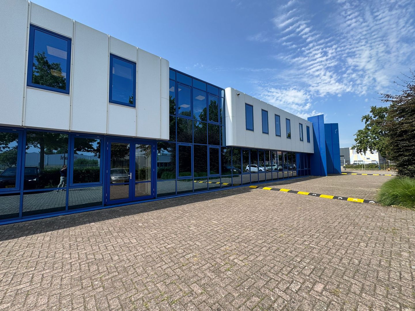 Bekijk foto 2 van Havenweg 1