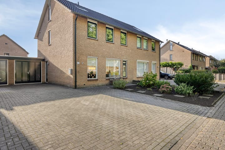 Foto 42 van Majoraan 35