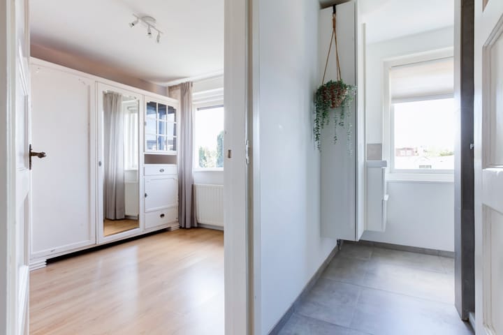 Foto 32 van Eerste kade 7