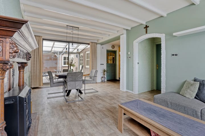 Foto 3 van Bouwensstraat 12