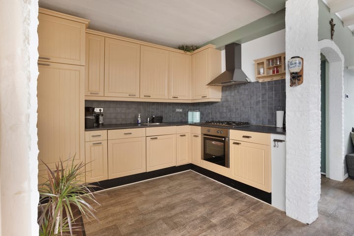 Foto 4 van Bouwensstraat 12