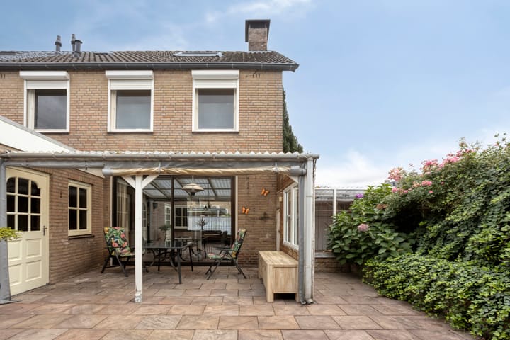 Foto 5 van Bouwensstraat 12